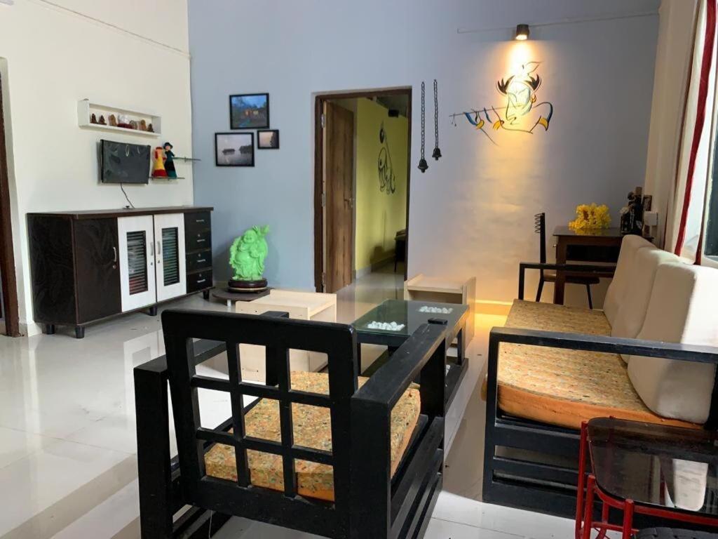 Sukant Homestay, Palu, Murbād المظهر الخارجي الصورة